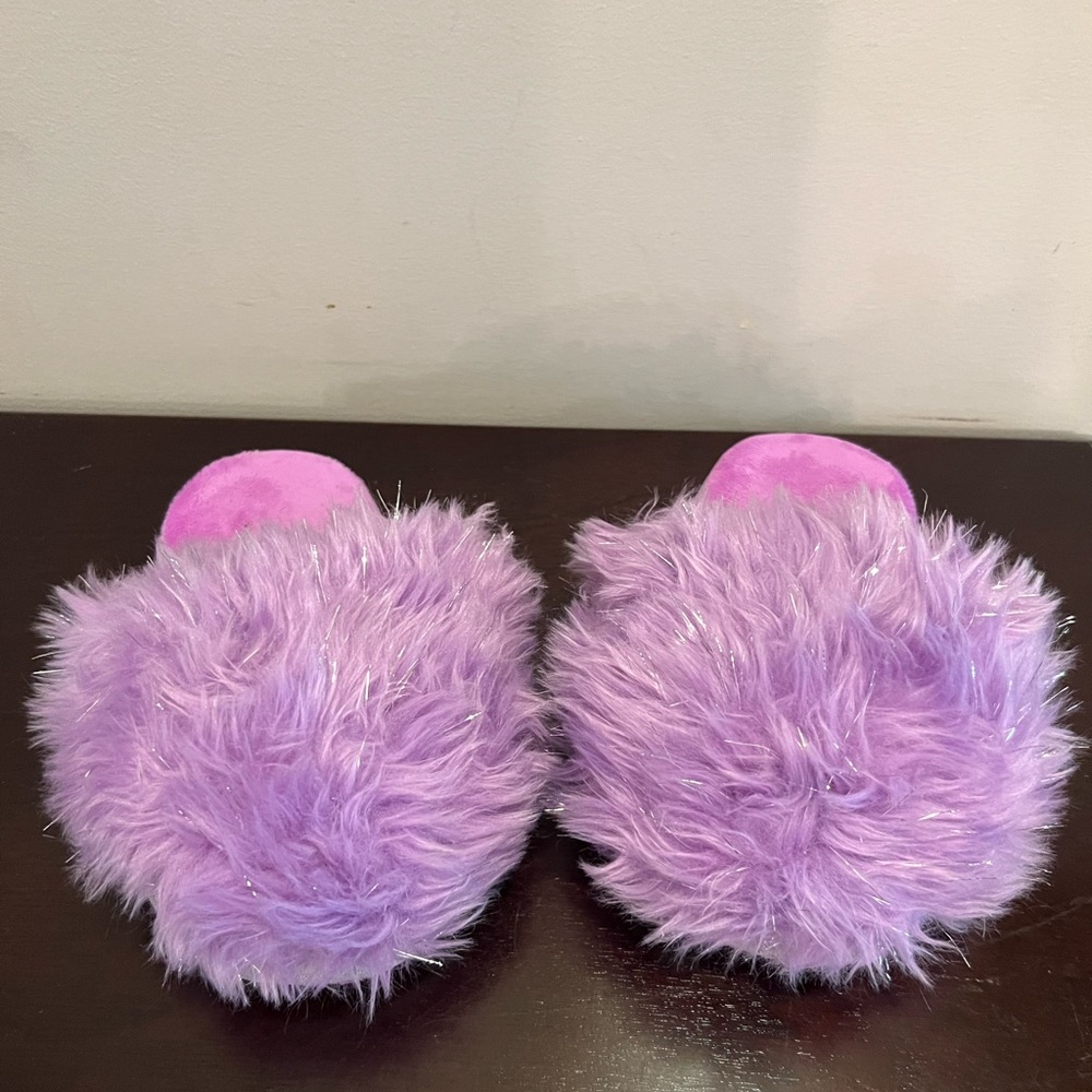 More than magic purple sparkle size 4/5 slippers